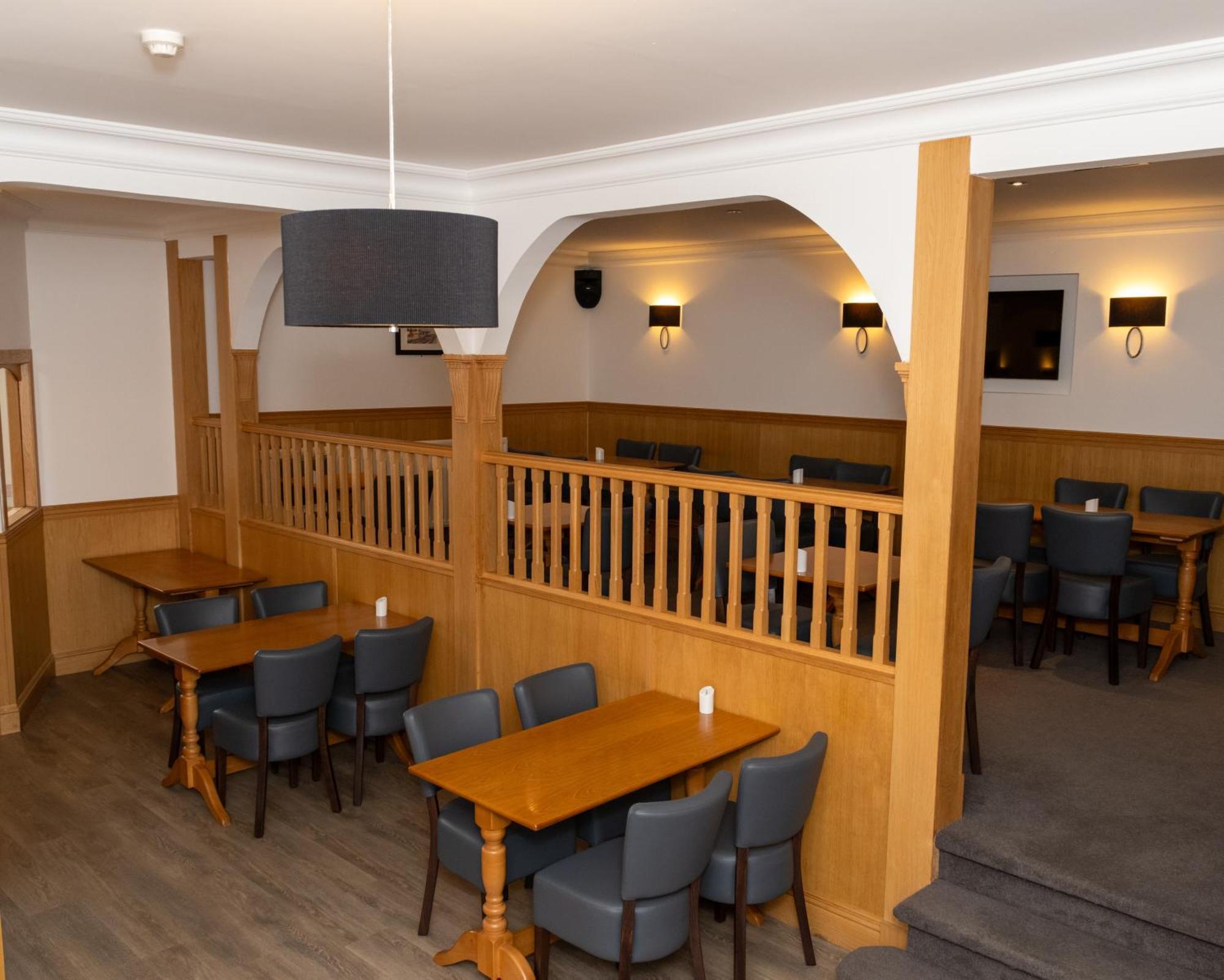 Station Hotel Ellon エクステリア 写真