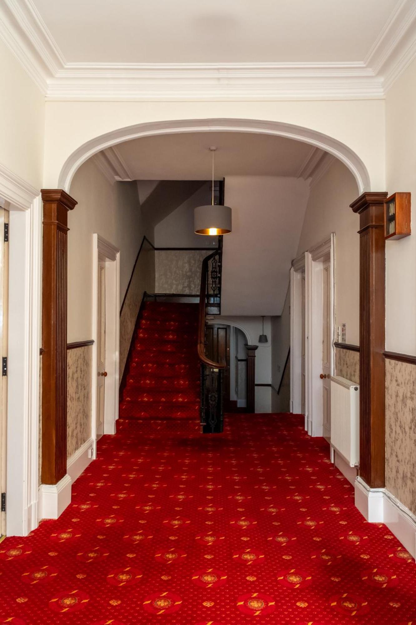 Station Hotel Ellon エクステリア 写真
