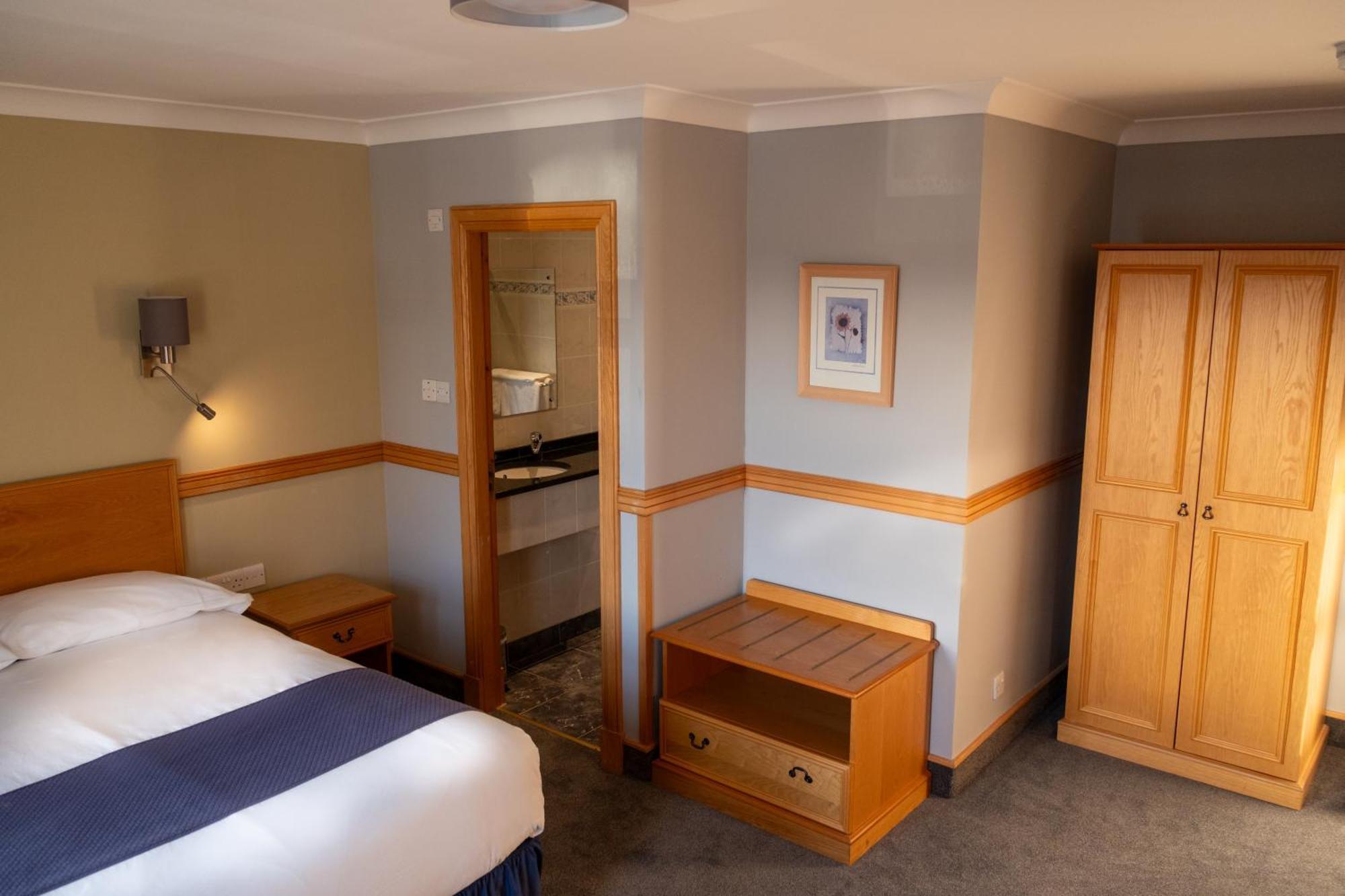 Station Hotel Ellon エクステリア 写真