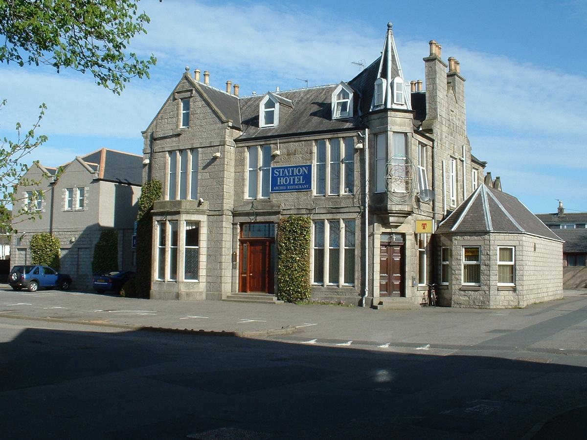 Station Hotel Ellon エクステリア 写真