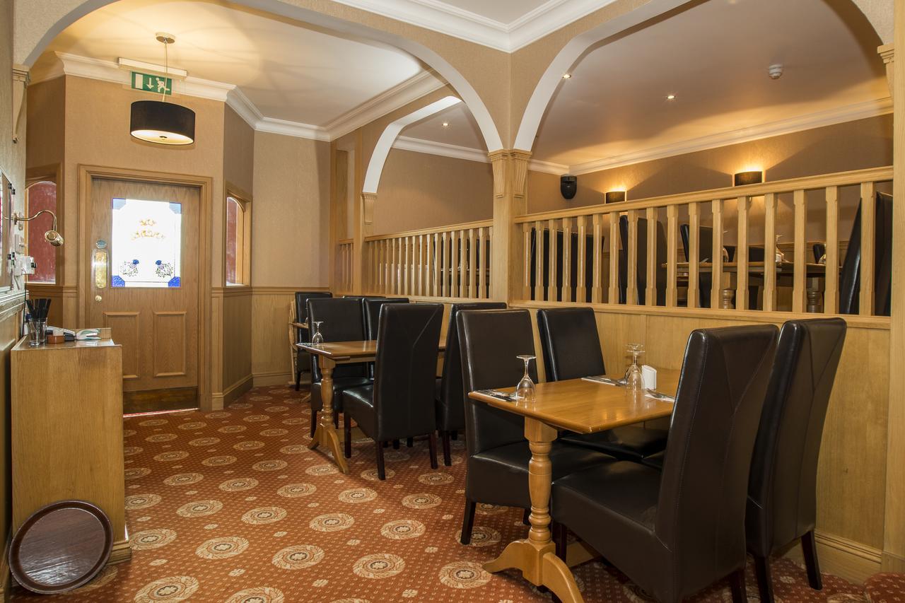 Station Hotel Ellon エクステリア 写真