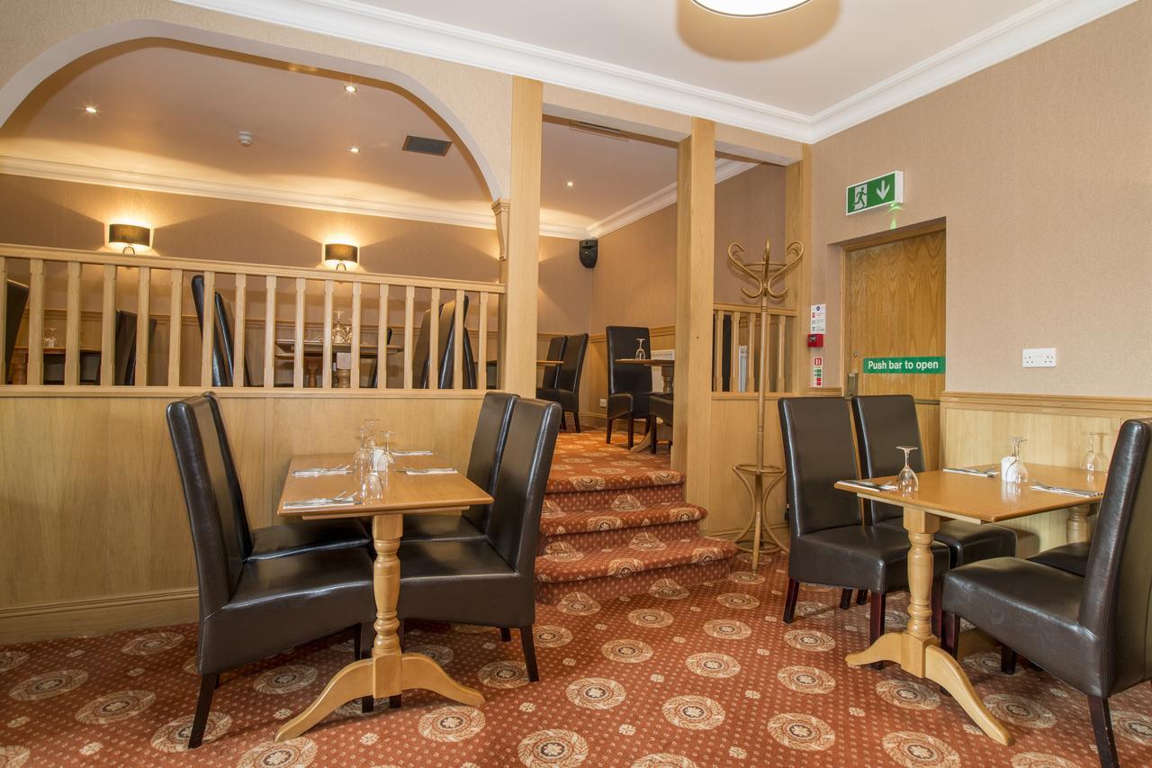 Station Hotel Ellon エクステリア 写真